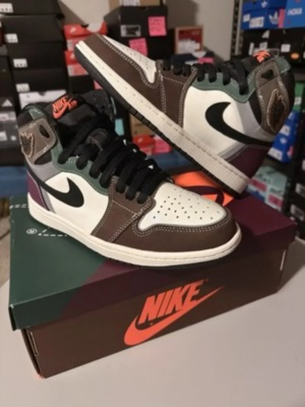 Air Jordan 1 Retro High OG Hand Crafted DH3097-001 Mens Size 8 Preowned w/ Box
